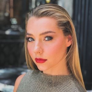 Meet your Posher, Brennan